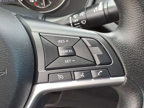 Used 2022 Nissan Altima 2.5 SV FWD image 24