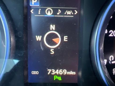 Used 2018 Toyota Highlander Limited Platinum AWD/4WD image 17