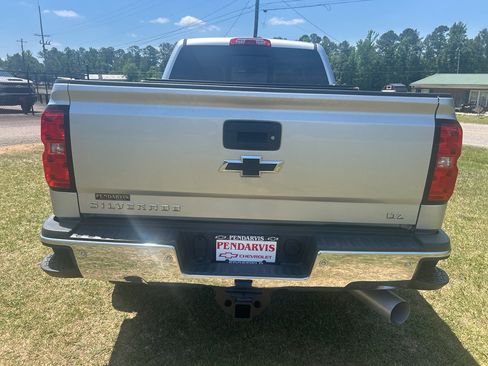 Used 2019 Chevrolet Silverado 2500 LTZ w/ Duramax Plus Package AWD/4WD image 14