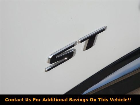 New 2026 Buick Envision Sport Touring image 8