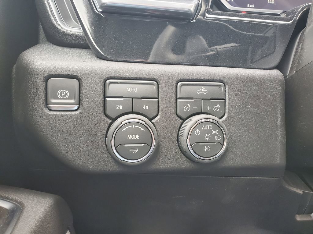 New 2026 Chevrolet Silverado 1500 RST w/ Rally Edition AWD/4WD image 14
