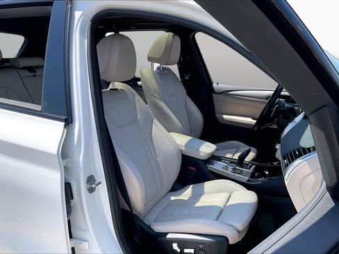 Used 2019 BMW X3 M40i w/ Premium Package AWD/4WD image 9