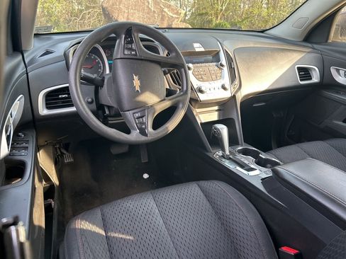Used 2015 Chevrolet Equinox LS image 7