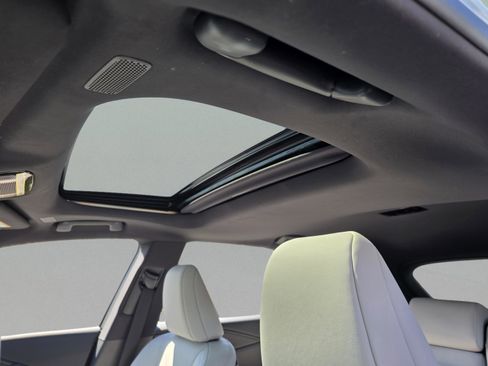 New 2026 Lexus RX 350h AWD/4WD image 14