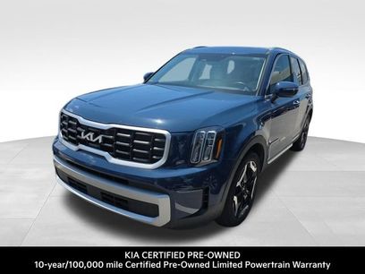 Certified 2023 Kia Telluride S w/ S Sunroof Package