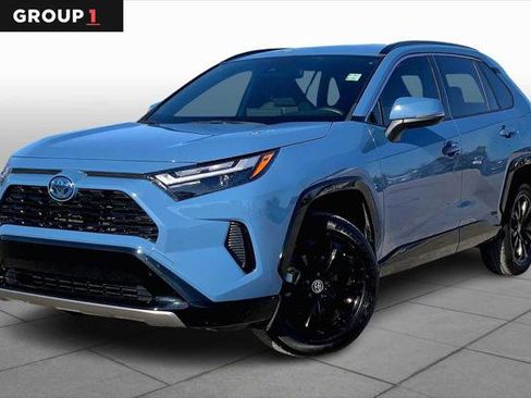 Certified 2024 Toyota RAV4 SE image 1