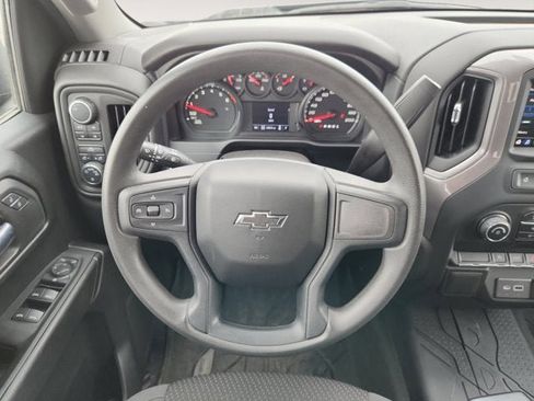 Used 2022 Chevrolet Silverado 1500 Custom Trail Boss image 12