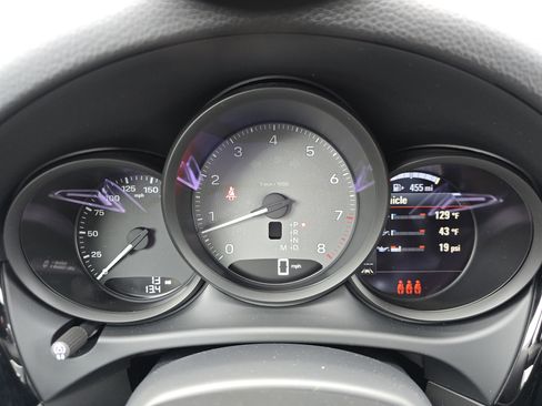 New 2026 Porsche Macan S image 19