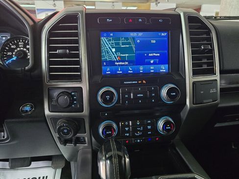 Used 2017 Ford F150 Platinum w/ Technology Package image 23