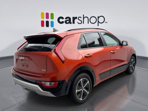 Used 2023 Kia Niro FWD image 5