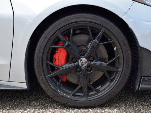 Used 2020 Chevrolet Corvette Stingray Premium Cpe w/ 3LT Preferred Equipment Group RWD image 24