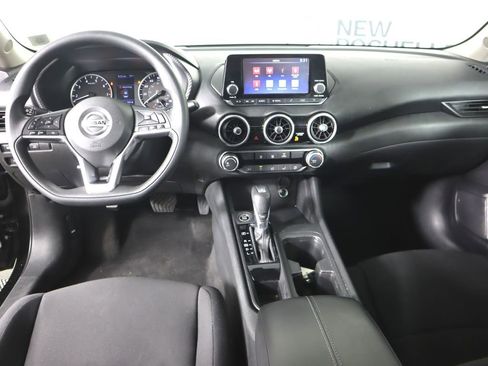 Certified 2023 Nissan Sentra S image 19