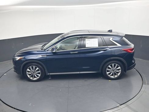 Used 2020 INFINITI QX50 Luxe w/ Navigation Package AWD/4WD image 28