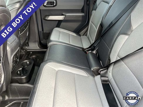 Used 2023 Ford Bronco Everglades image 18