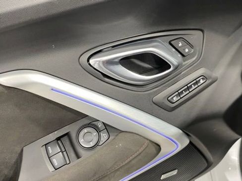 Used 2019 Chevrolet Camaro ZL1 image 15