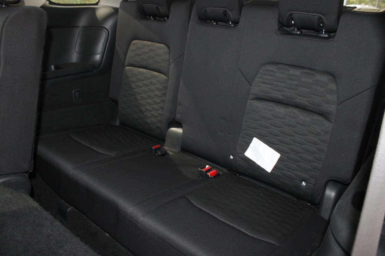 Used 2023 Nissan Pathfinder SV AWD/4WD image 23