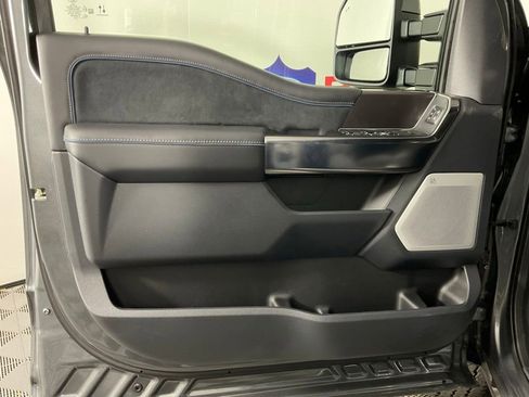 New 2026 Ford F250 Platinum AWD/4WD image 12