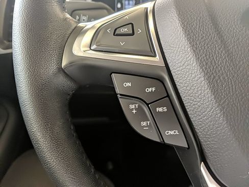Used 2023 Ford Edge SEL AWD/4WD image 17