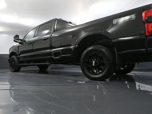 Used 2024 Ford F250 Lariat w/ Black Appearance Package image 52