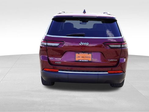 Certified 2022 Jeep Grand Cherokee L Limited AWD/4WD image 6