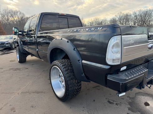Used 2014 Ford F350 Platinum w/ Platinum Package image 10