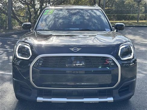 Used 2025 MINI Cooper Countryman S w/ Comfort Package Max image 8