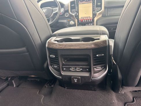 Used 2019 RAM 1500 Laramie image 34