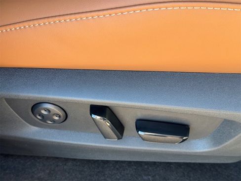 New 2026 INFINITI QX60 Autograph image 11