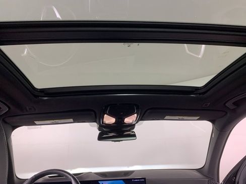 Used 2024 BMW X5 xDrive50e w/ Premium Package image 39