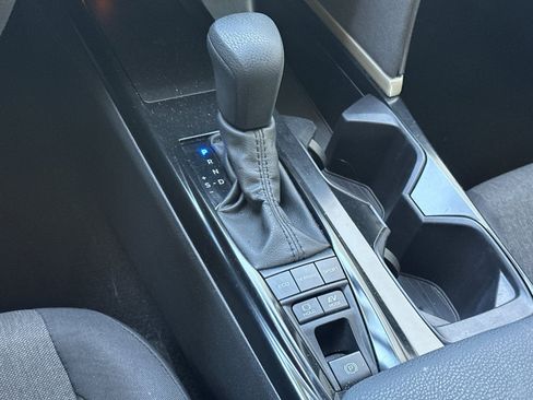 Used 2025 Toyota Camry LE FWD image 19