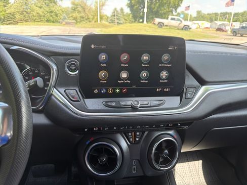 Used 2024 Chevrolet Blazer LT w/ Convenience Package AWD/4WD image 16
