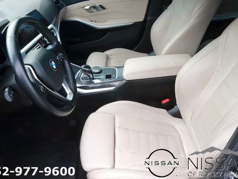 Used 2020 BMW 330i Sedan w/ Convenience Package RWD image 13