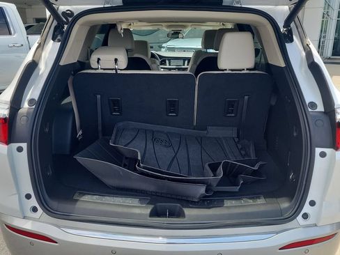 Certified 2023 Buick Enclave Essence w/ Experience Buick Package FWD image 26