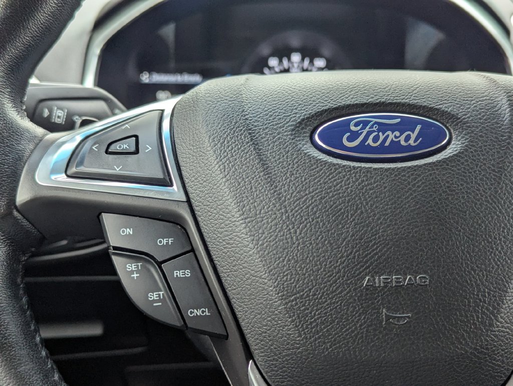 Used 2015 Ford Edge Sport w/ Equipment Group 401A AWD/4WD image 14