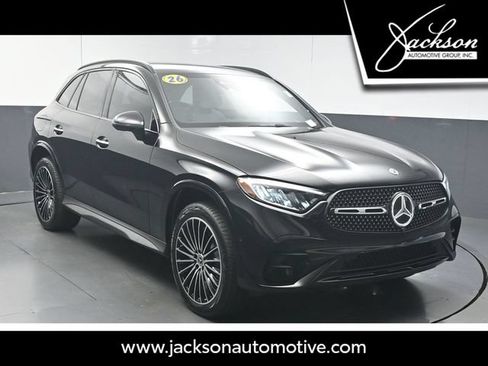 Used 2026 Mercedes-Benz GLC 300 image 1