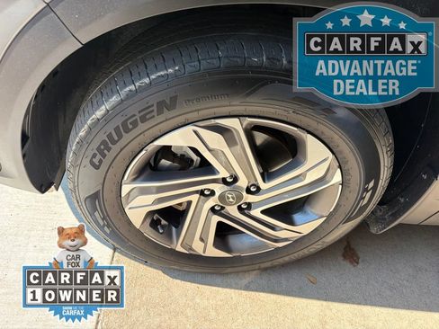 Used 2023 Hyundai Santa Fe SEL FWD image 8