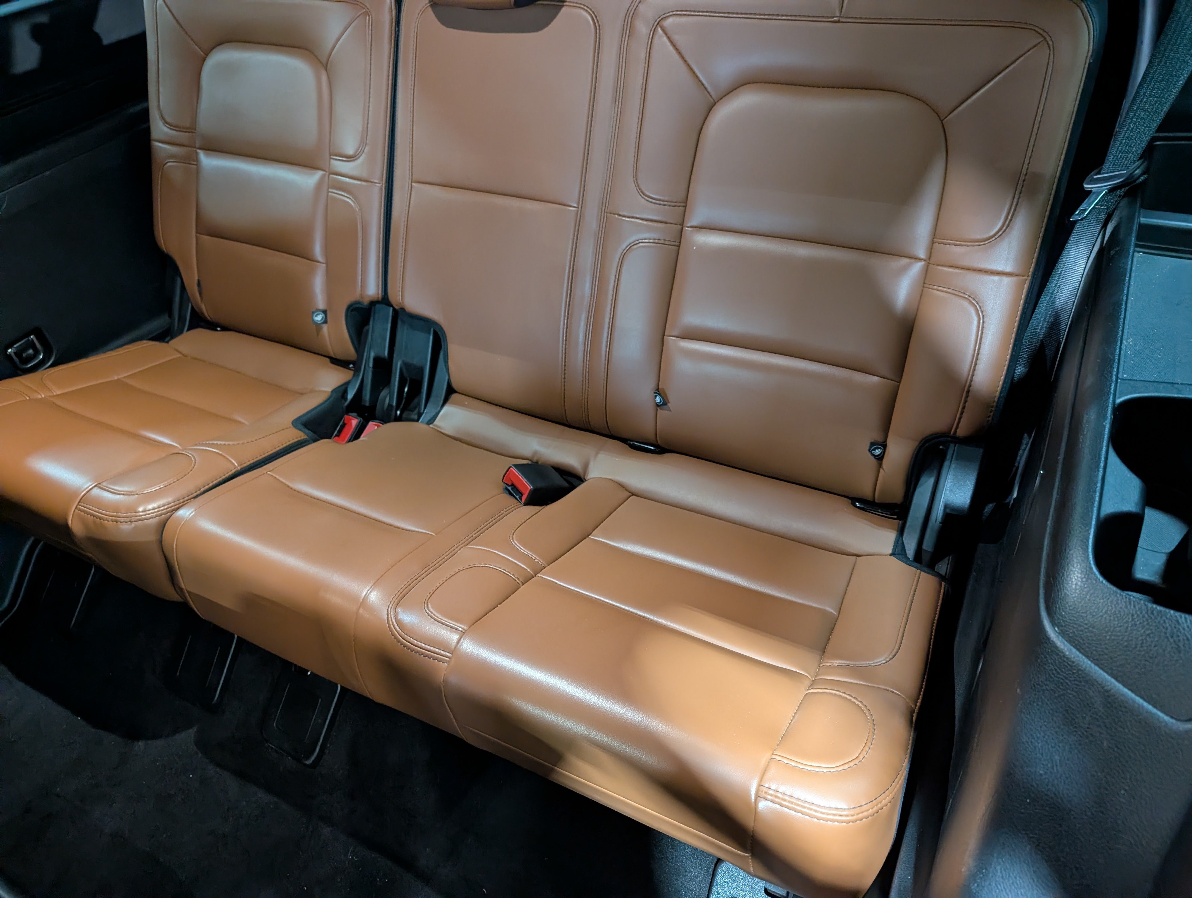 Used 2020 Lincoln Navigator Reserve w/ Equipment Group 208A Reserve AWD/4WD image 13