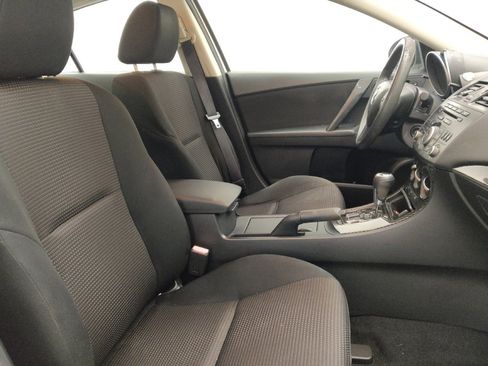 Used 2013 MAZDA MAZDA3 i Sport image 21