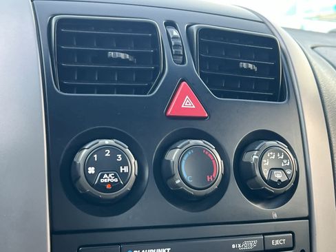 Used 2006 Pontiac GTO image 18