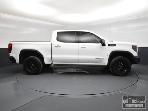 Used 2023 GMC Sierra 1500 AT4X image 51