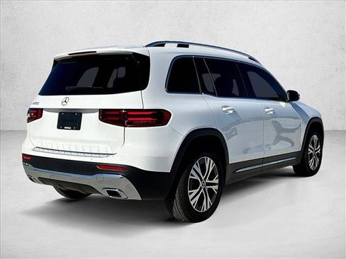 Used 2026 Mercedes-Benz GLB 250 image 17