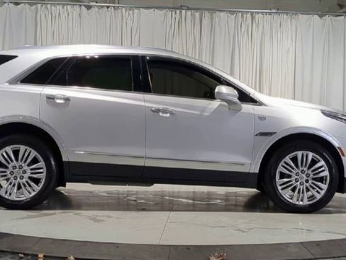 Used 2019 Cadillac XT5 Premium Luxury image 11