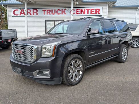 Used 2016 GMC Yukon XL Denali w/ Open Road Package AWD/4WD image 45