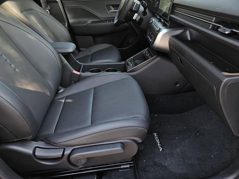 New 2026 Hyundai Kona Limited FWD image 9