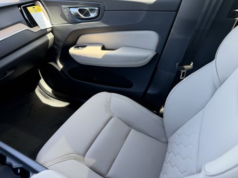 New 2026 Volvo XC60 B5 Core w/ Protection Package image 14