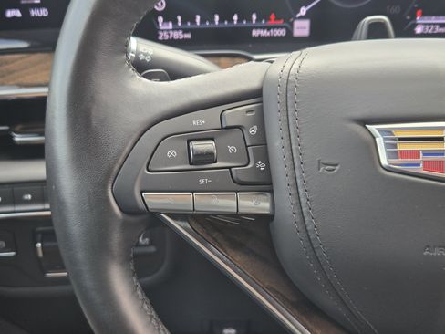 Used 2024 Cadillac Escalade Sport Platinum image 32