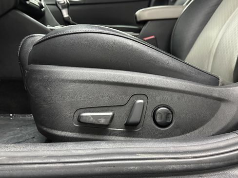 Used 2019 Kia Optima EX image 11