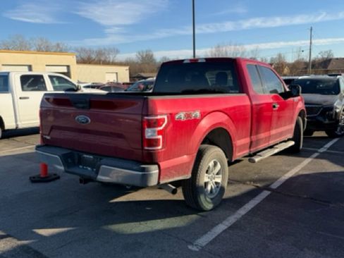 Used 2019 Ford F150 XLT image 4