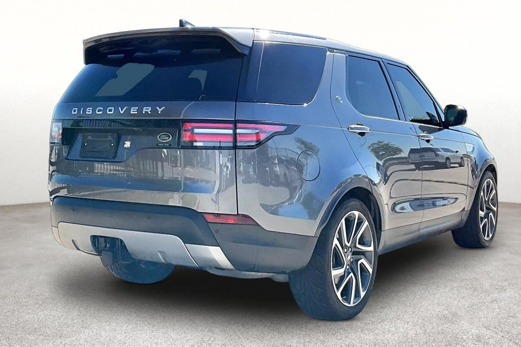 Used 2018 Land Rover Discovery HSE Luxury AWD/4WD image 13
