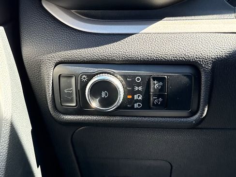 Certified 2023 Ford Explorer XLT w/ Equipment Group 202A image 26